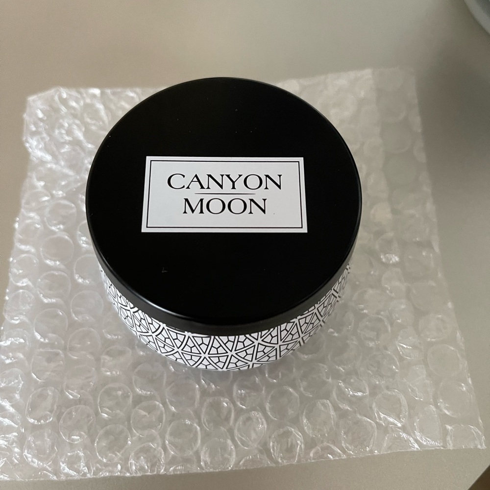 Canyon Moon Vanilla Orchid Designer Candle